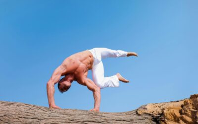 Flow, Don’t Force: 5 Ways to Move Mindfully & Skillfully Through Yoga Transitions